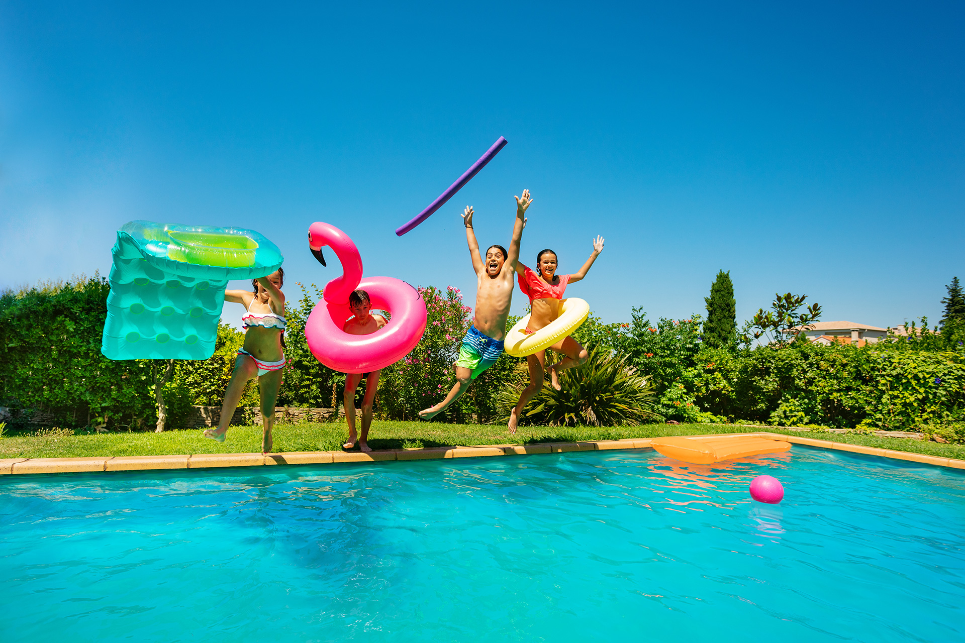 About Summertime Pools - Swimming Pool Builders Melbourne